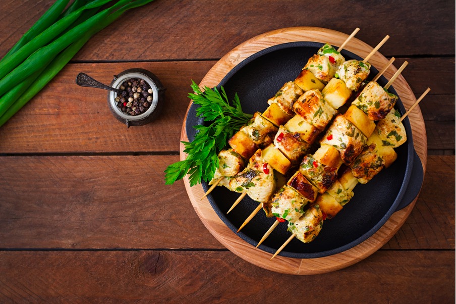 Grilled chicken, apple, and chili